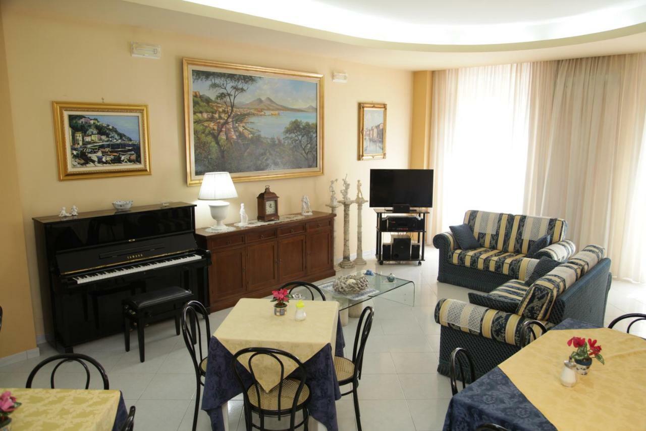 Hotel Desio 3*